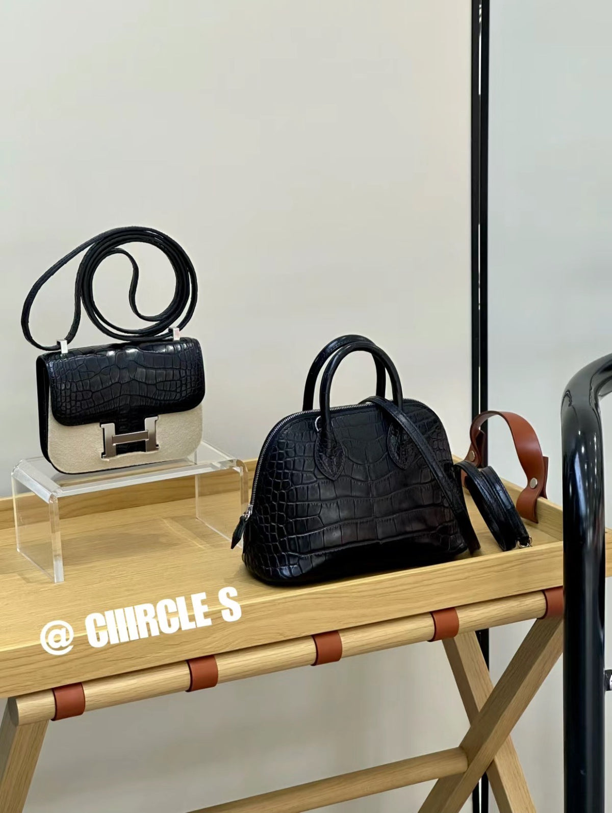 Luxury Vintage Black Crocodile Embossed Handbag Set - Flap & Dome Silhouettes