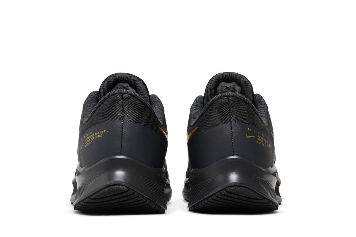 Nike Quest 4 'Black Metallic Gold' DA1105-010