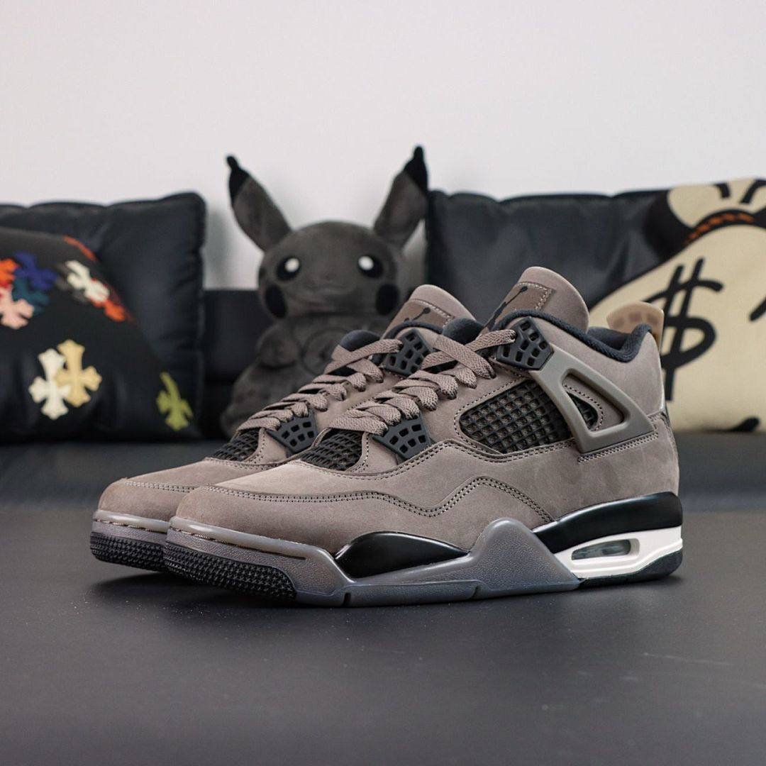 Air Jordan 4 Retro Taupe Haze DB0732-200