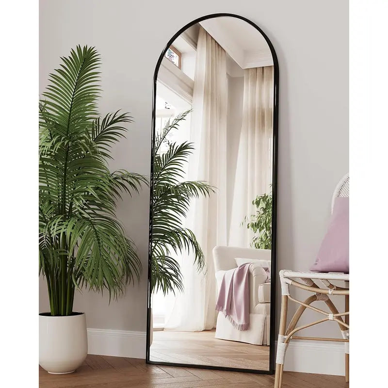 Arched Full-Length Mirror With Thin Black Frame