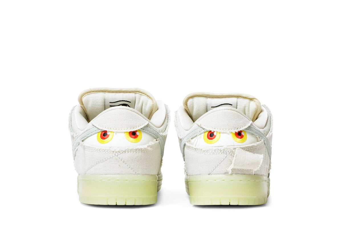 Nike SB Dunk Low 'Mummy' DM0774-111