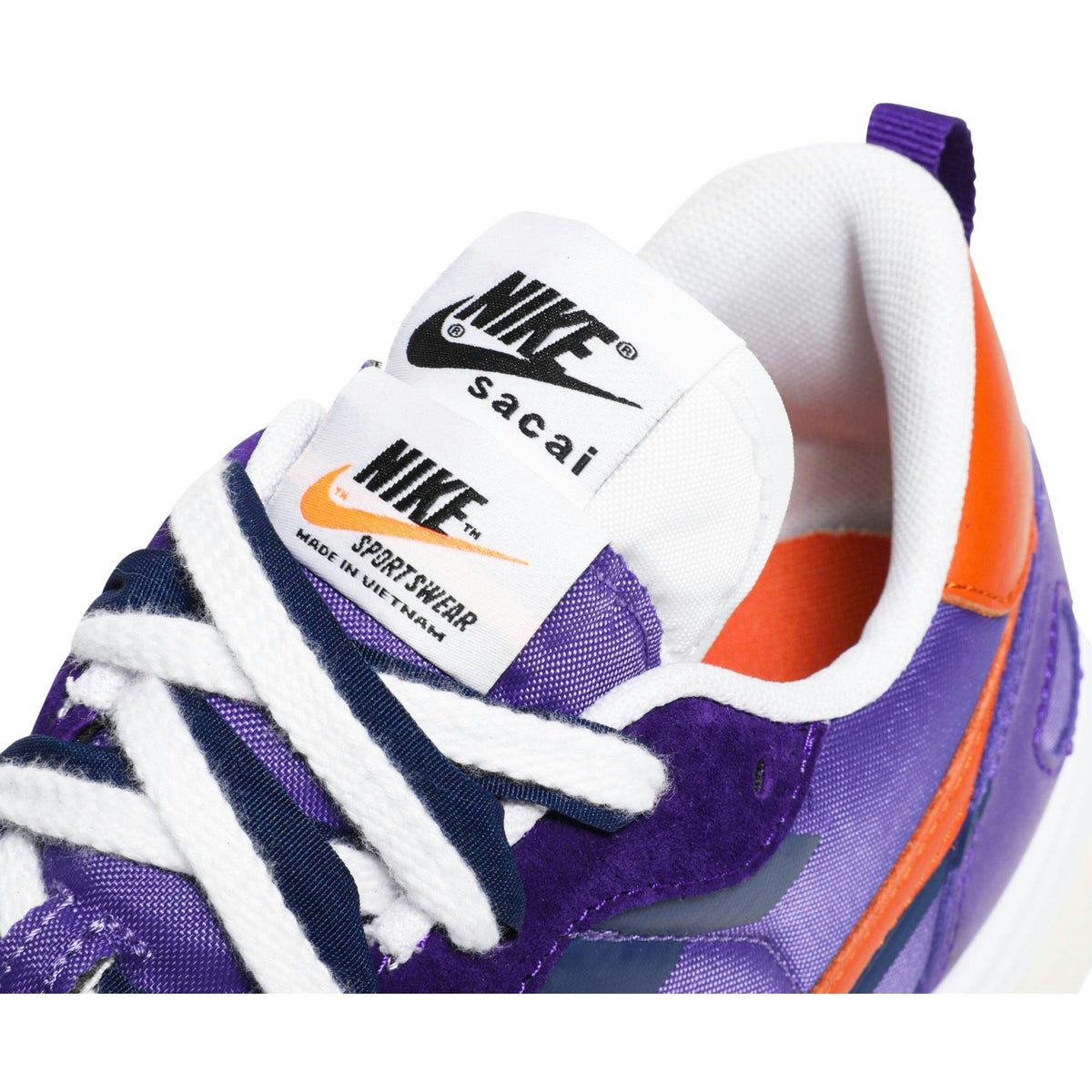 Sacai X Nike VaporWaffle Dark Iris DD1875-500