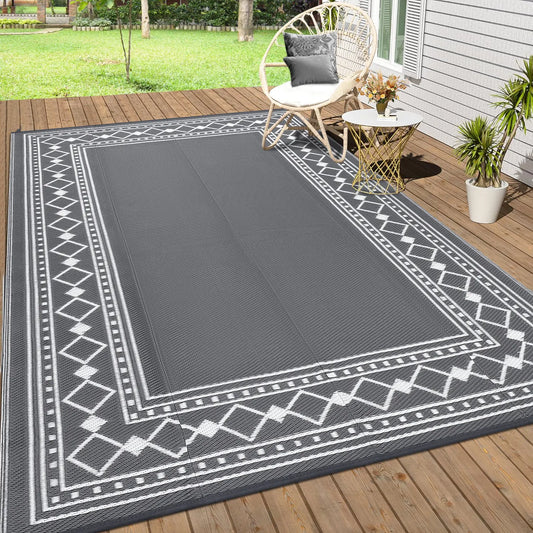 Grey Woven Outdoor Rug with White Diamond Border