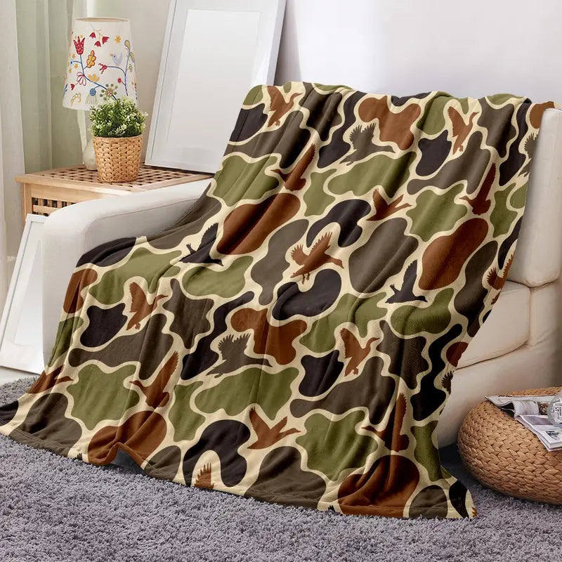 Soft Camouflage Print Flannel Throw Blanket