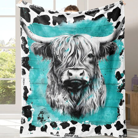 Highland Cow Print Throw Blanket in Teal