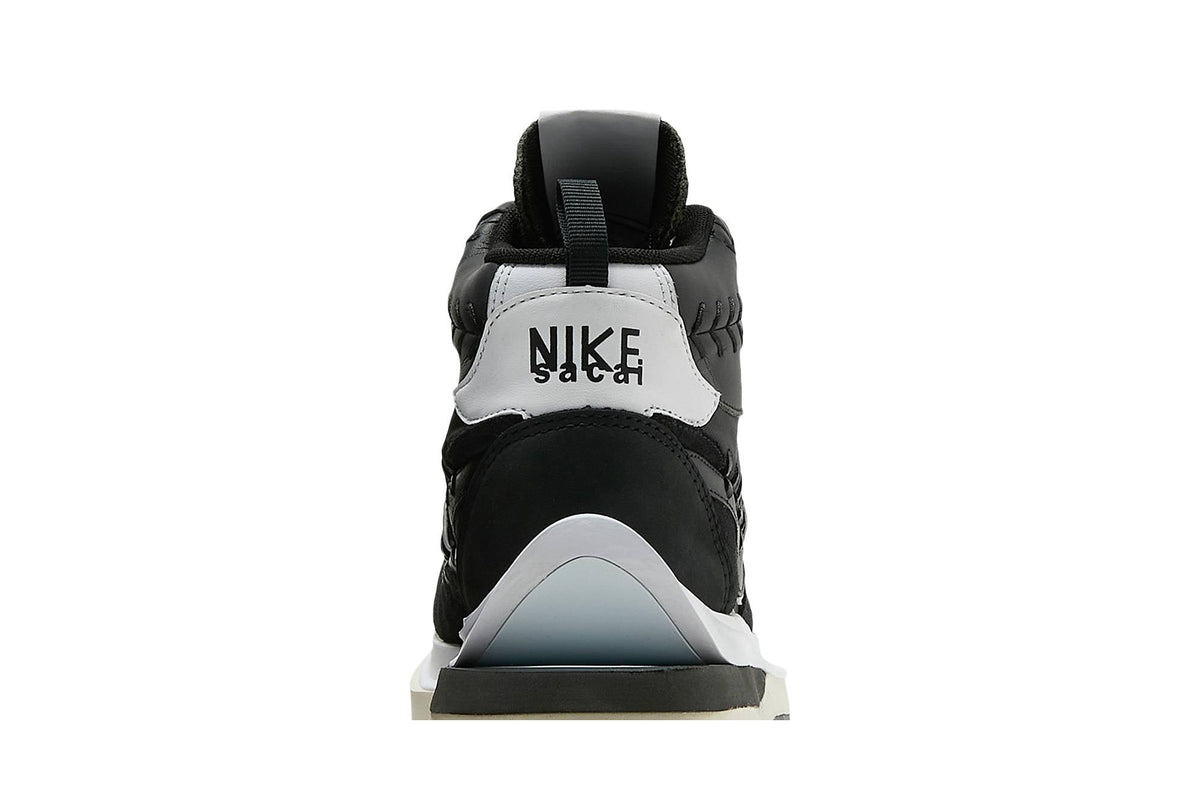 Sacai X Jean Paul Gaultier X Nike Vaporwaffle 'Black' DH9186-001