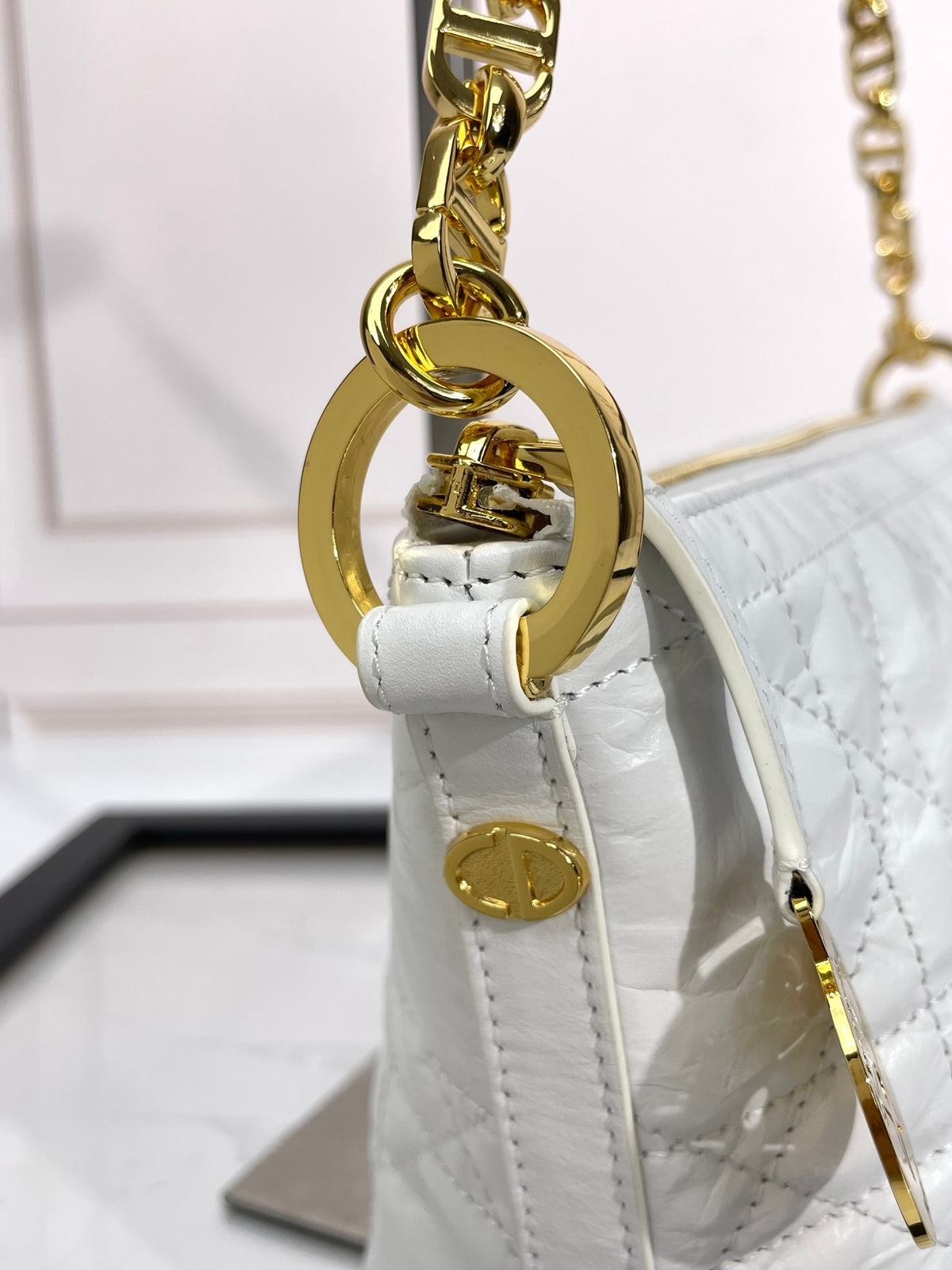 White Quilted Leather Hobo Shoulder Bag with Gold-Tone Chain Strap