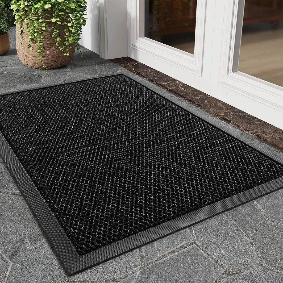 Black Honeycomb Mesh Doormat with Rubber Border