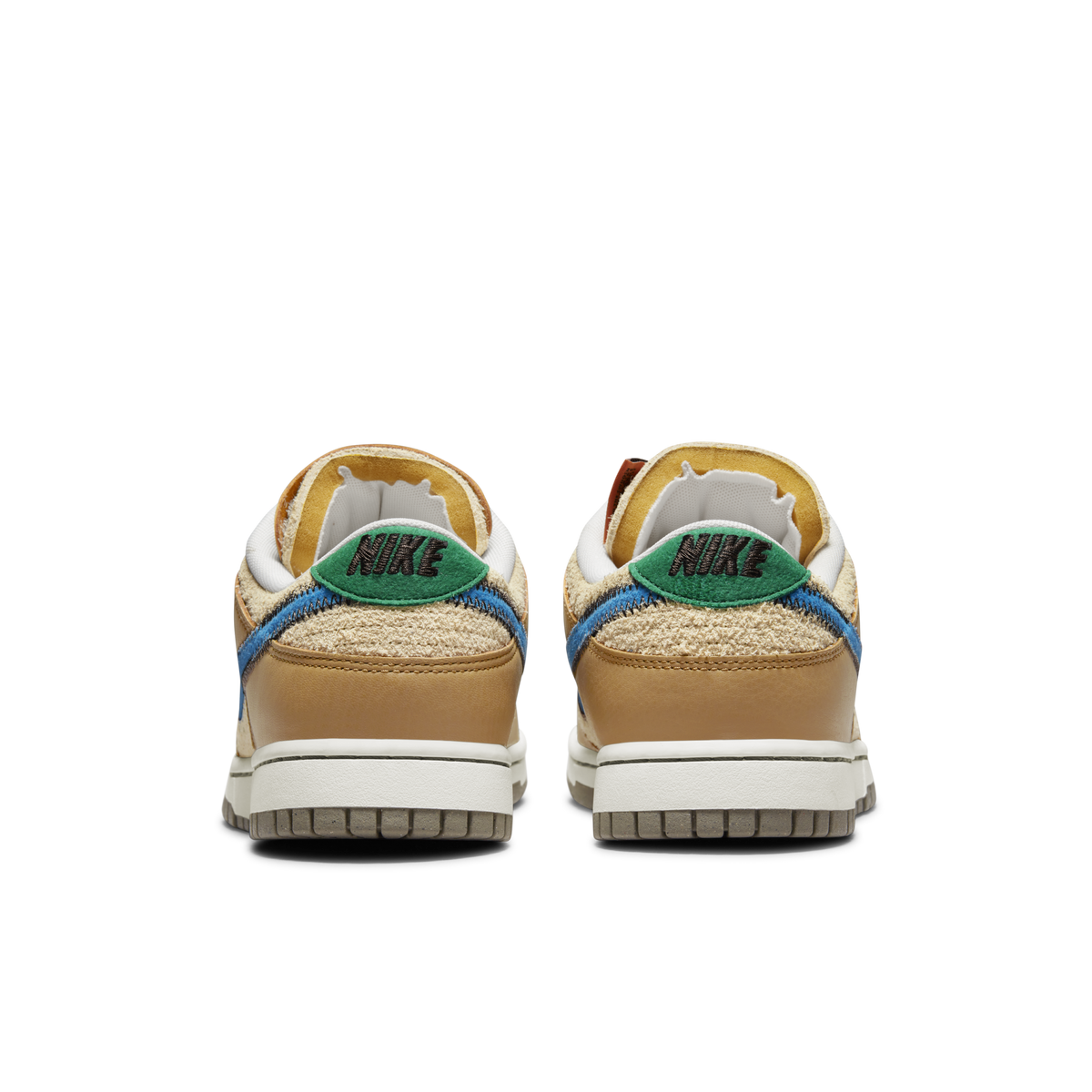 Size? X Nike Dunk Low Dark Driftwood DO6712-200