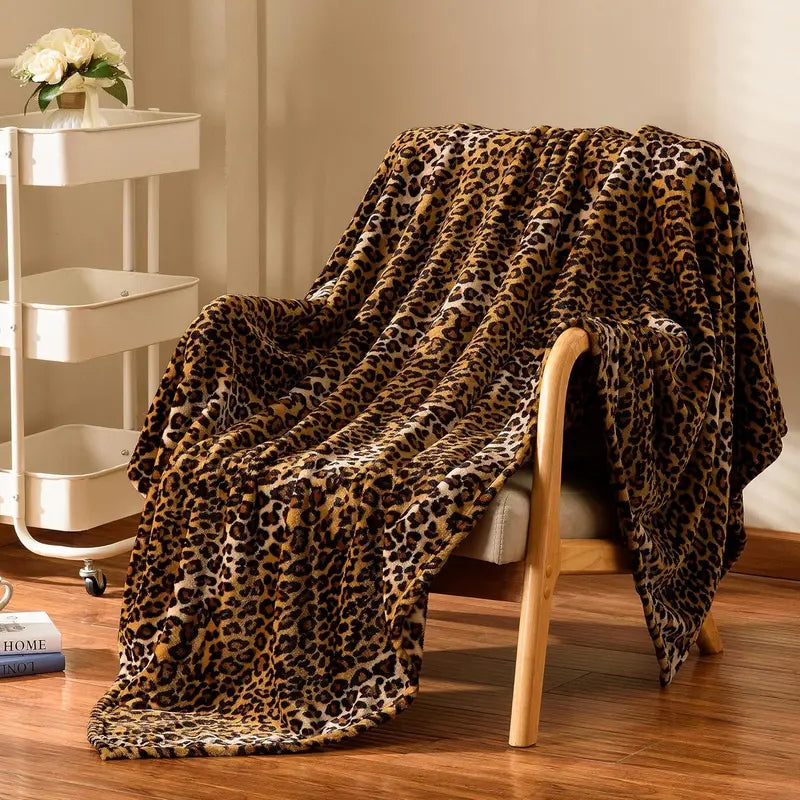 Leopard Print Plush Throw Blanket with Soft Pile
