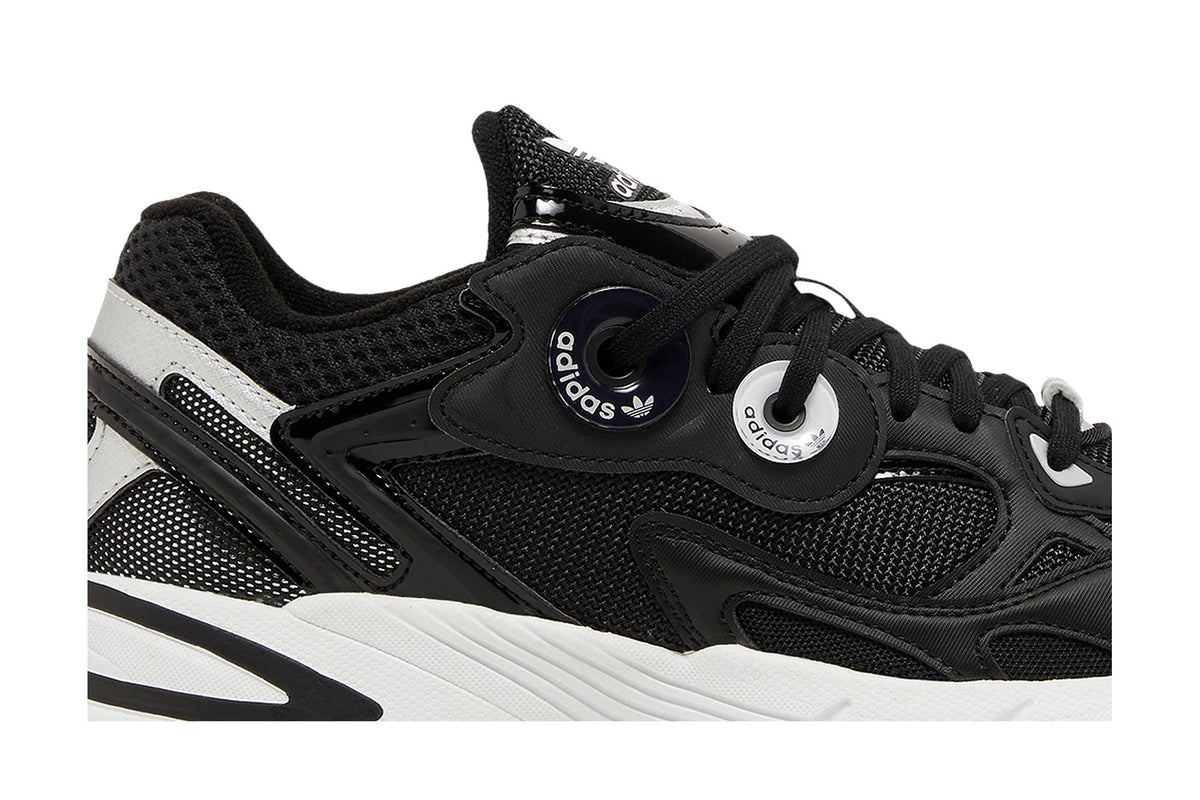 ( Women ) Adidas Astir 'Black Silver White' GY5260