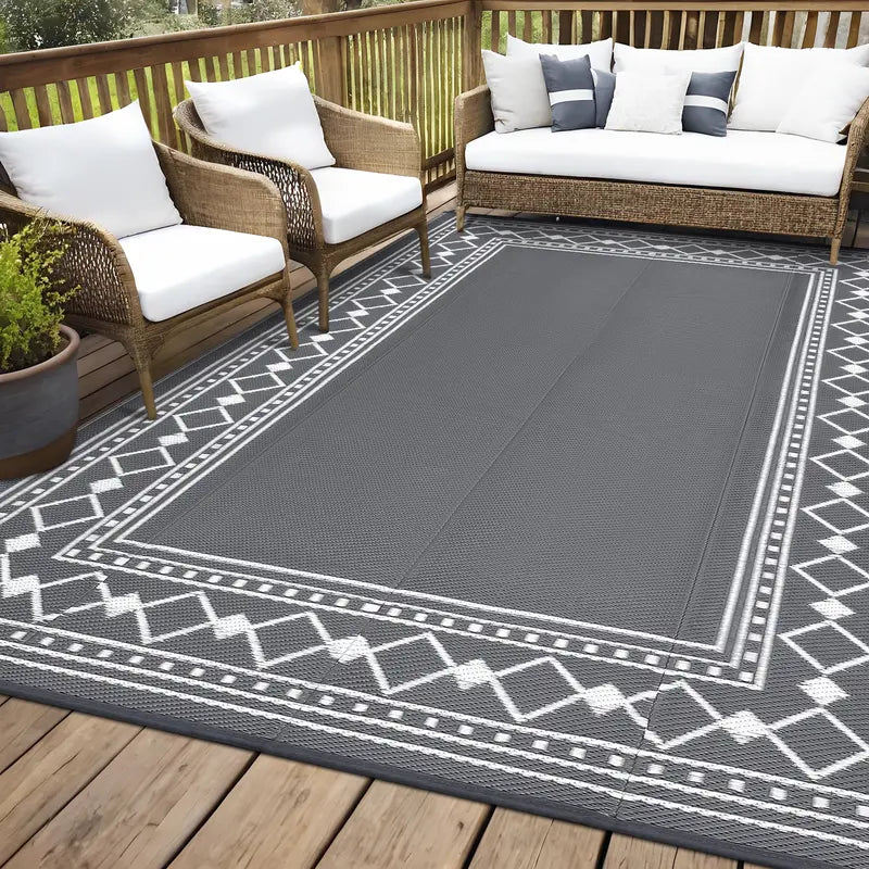 Grey Woven Outdoor Rug with White Diamond Border