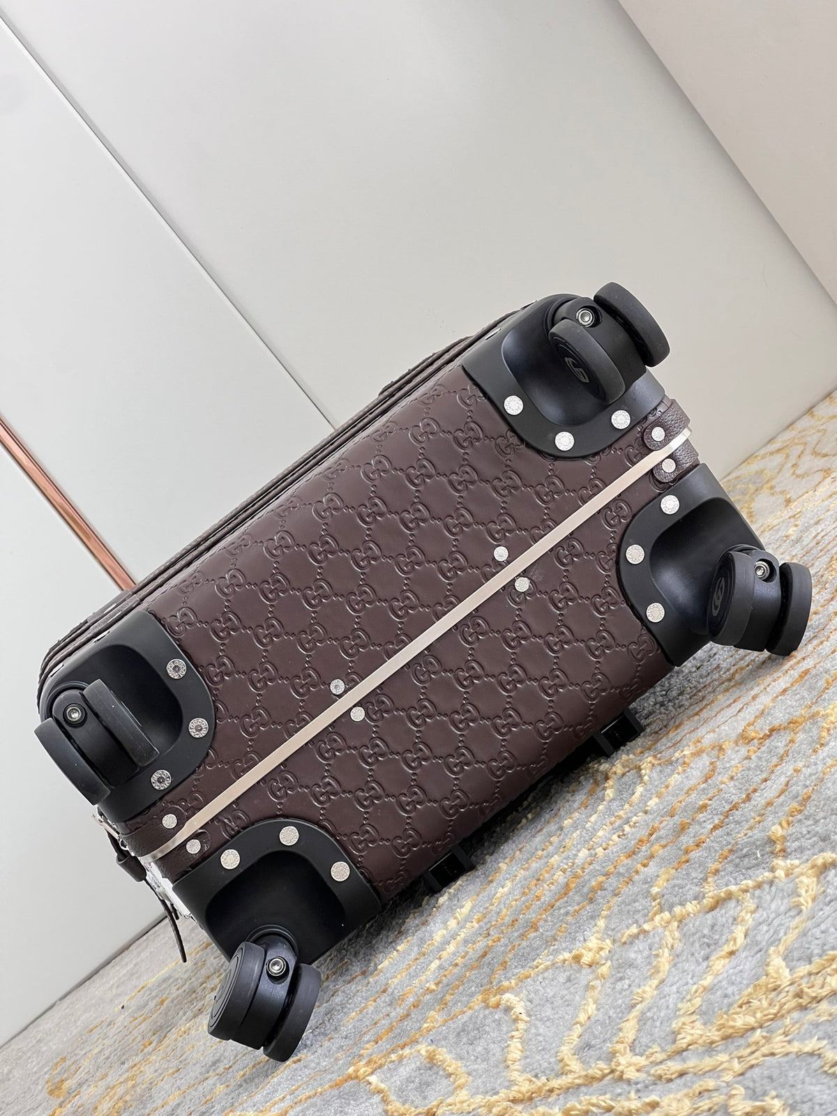 Vintage Brown Embossed Leather Spinner Luggage Suitcase