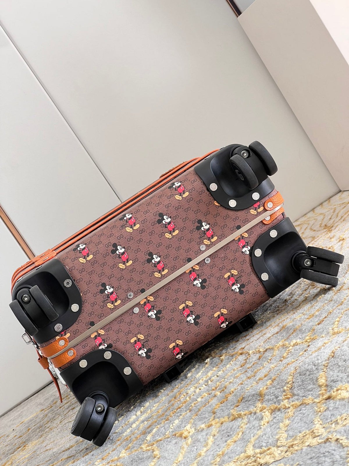 Vintage Brown Cartoon Mouse Printed Spinner Suitcase Travel Trunk