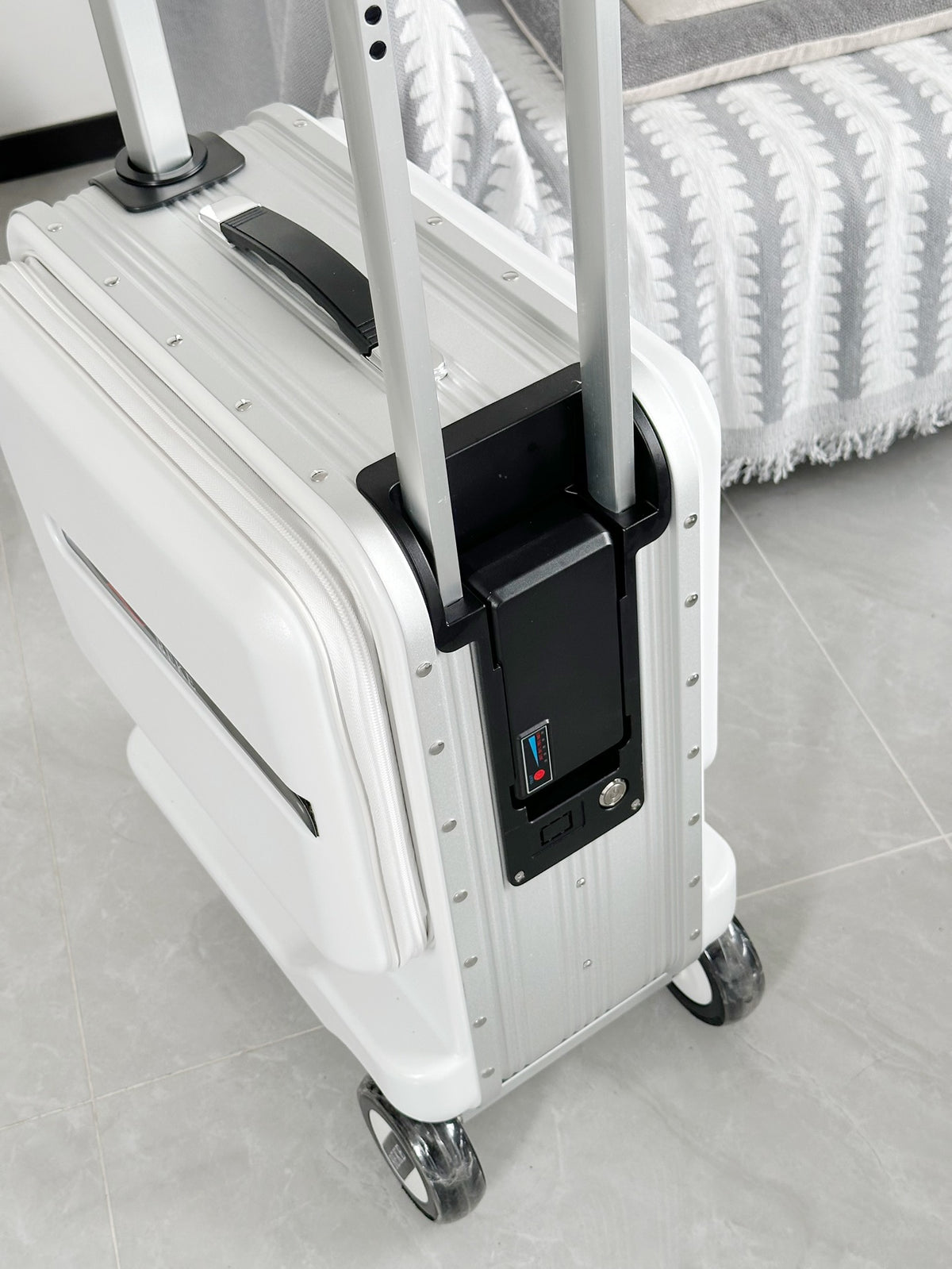 White Electric Ride-On Scooter Suitcase Hardshell Carry-On Luggage